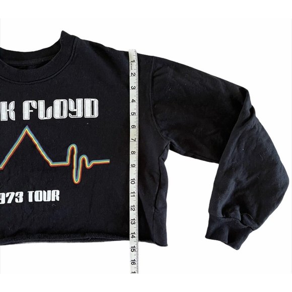 Pink Floyd Cropped Sweatshirt Black Crew Neck Long Sleeve 1973 Tour Music Rock - Picture 7 of 7